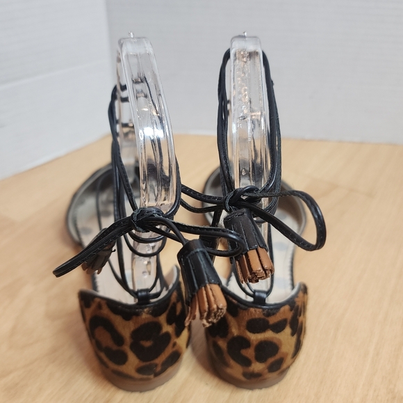 Boden Florence Leopard Lace Up Pointed Toe Flats Womens Size EU 38 - Picture 8 of 16